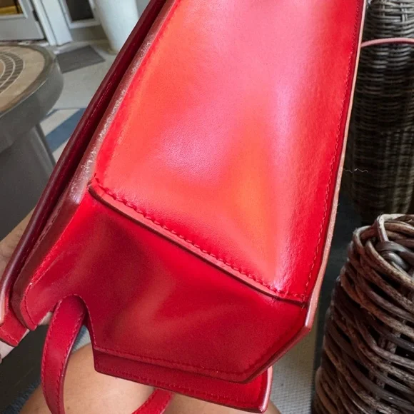 Givenchy Bow Cut Flap Bag Leather Medium Red Shoulder project bag purse - Picture 8 of 16